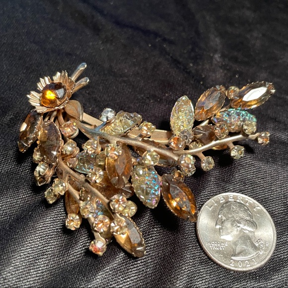 Vintage Rhinestone Broach - Picture 3 of 4
